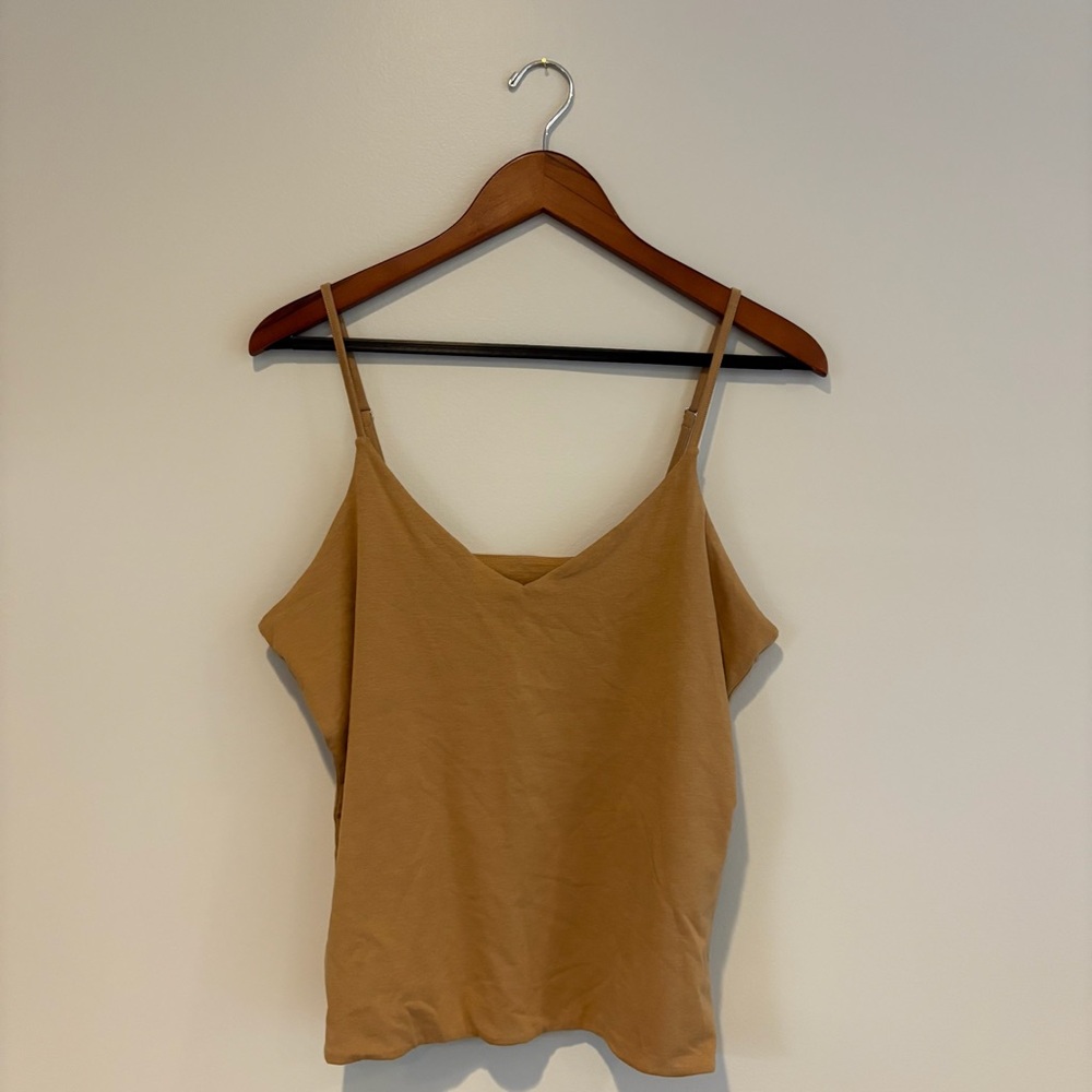 Banana Republic True Hues Tan Fitted Camisole with Spaghetti Straps Size L
